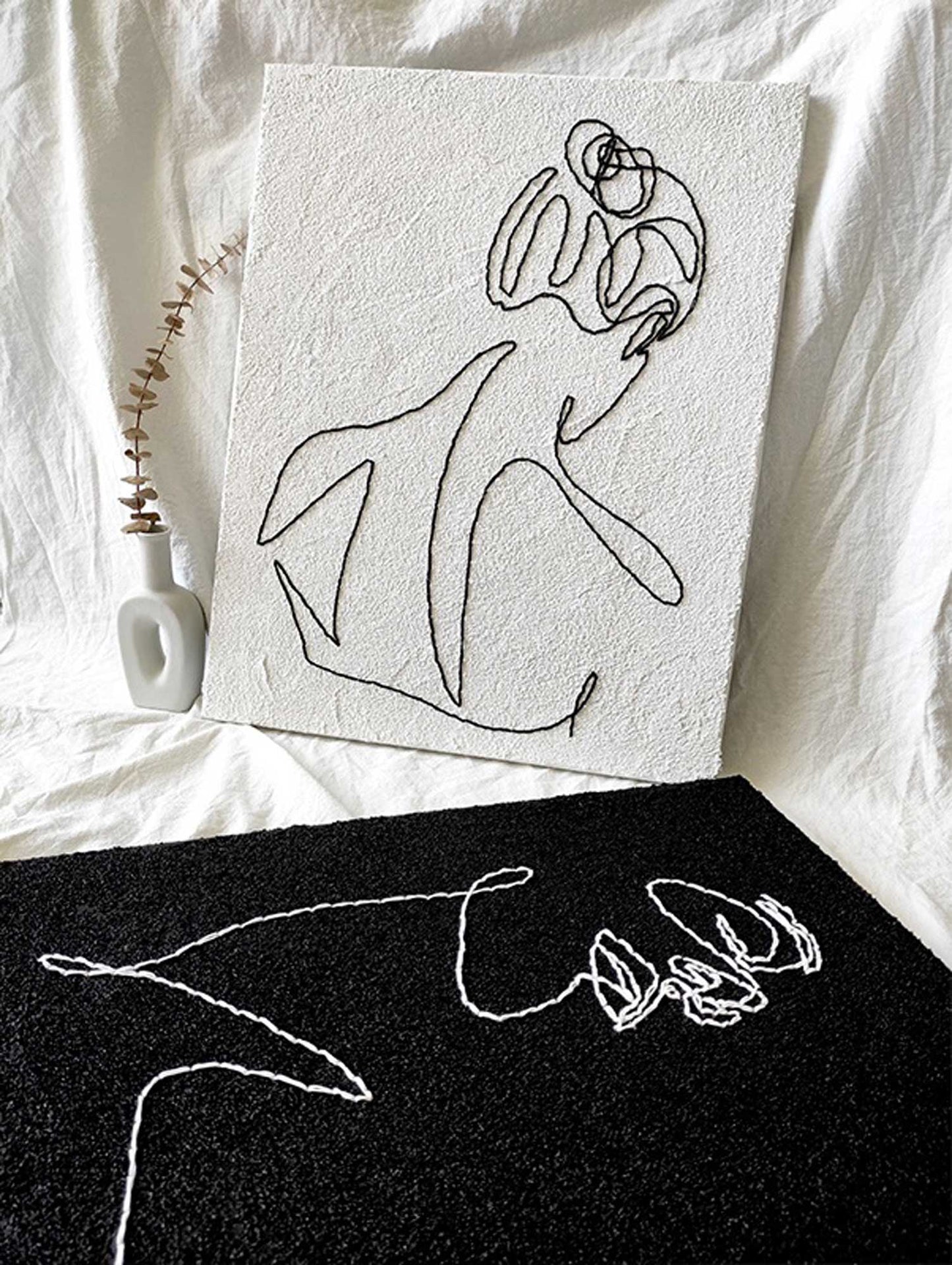 Contemporary Minimalist Line Art of Elegant Figures for Modern Home Decor