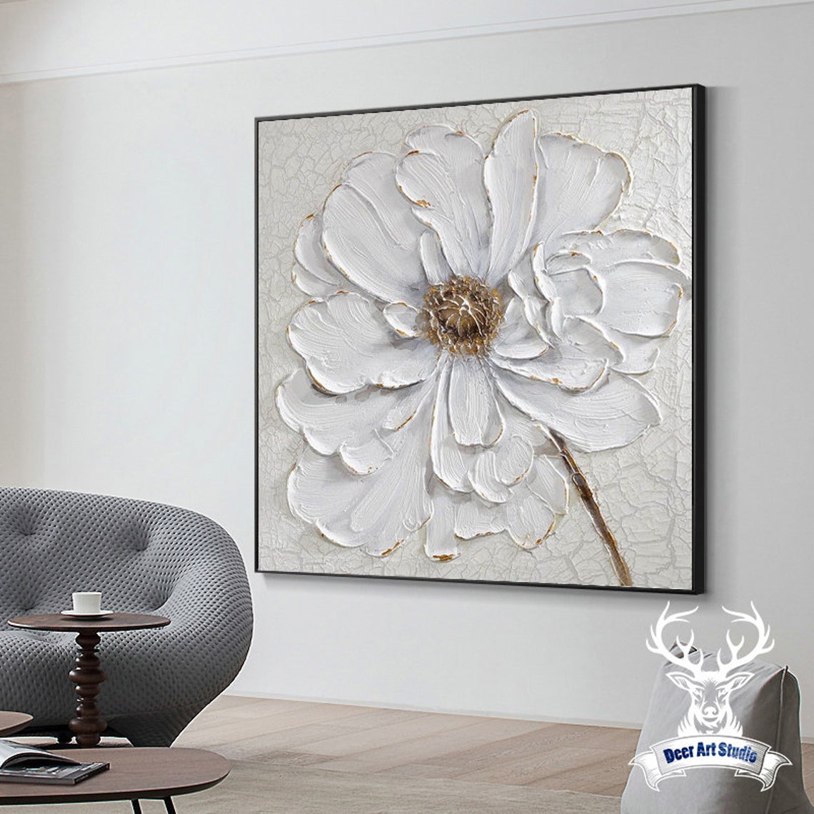 Elegant White Flower Oil Painting with Gilded Accents for Modern Home Decor