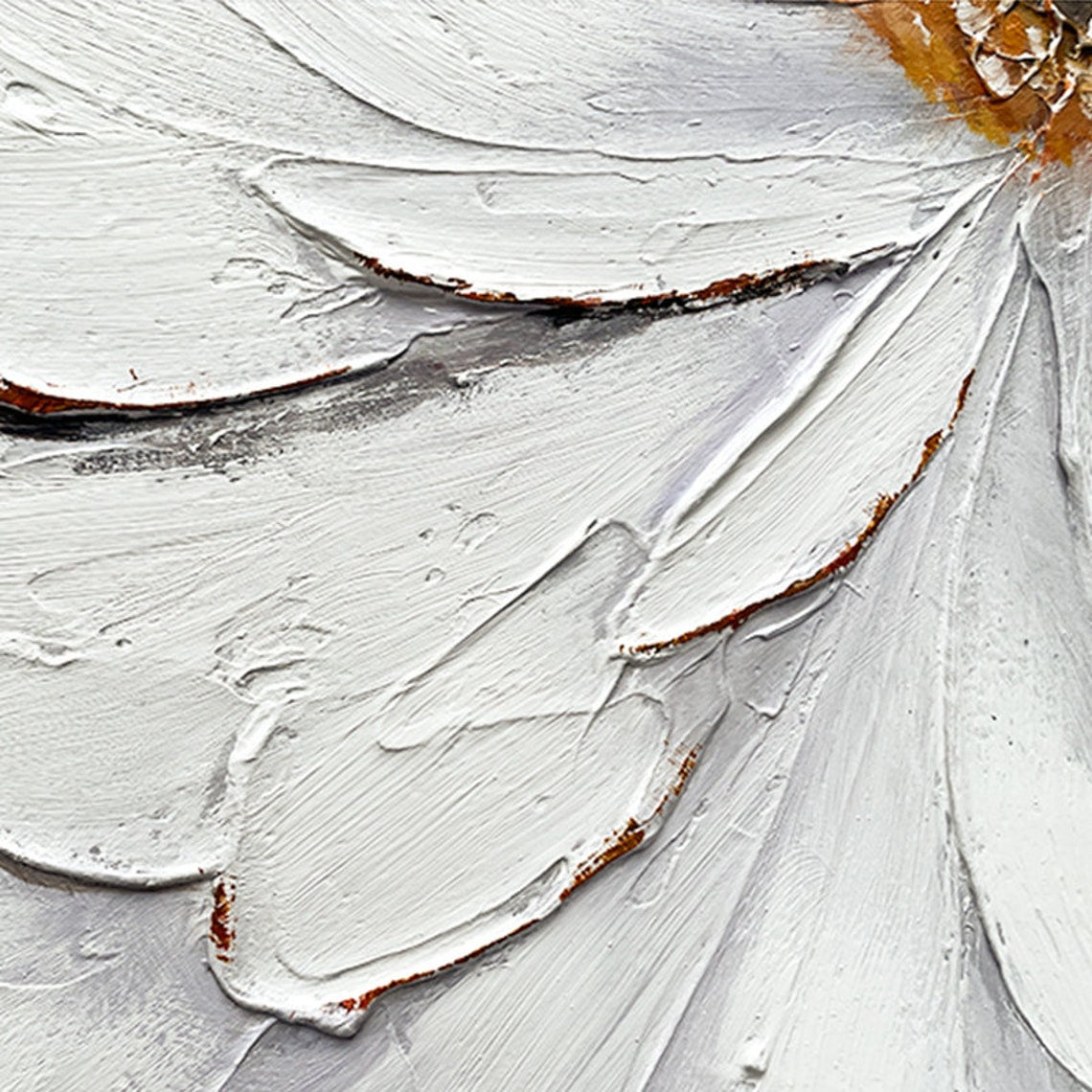 Elegant White Flower Oil Painting with Gilded Accents for Modern Home Decor