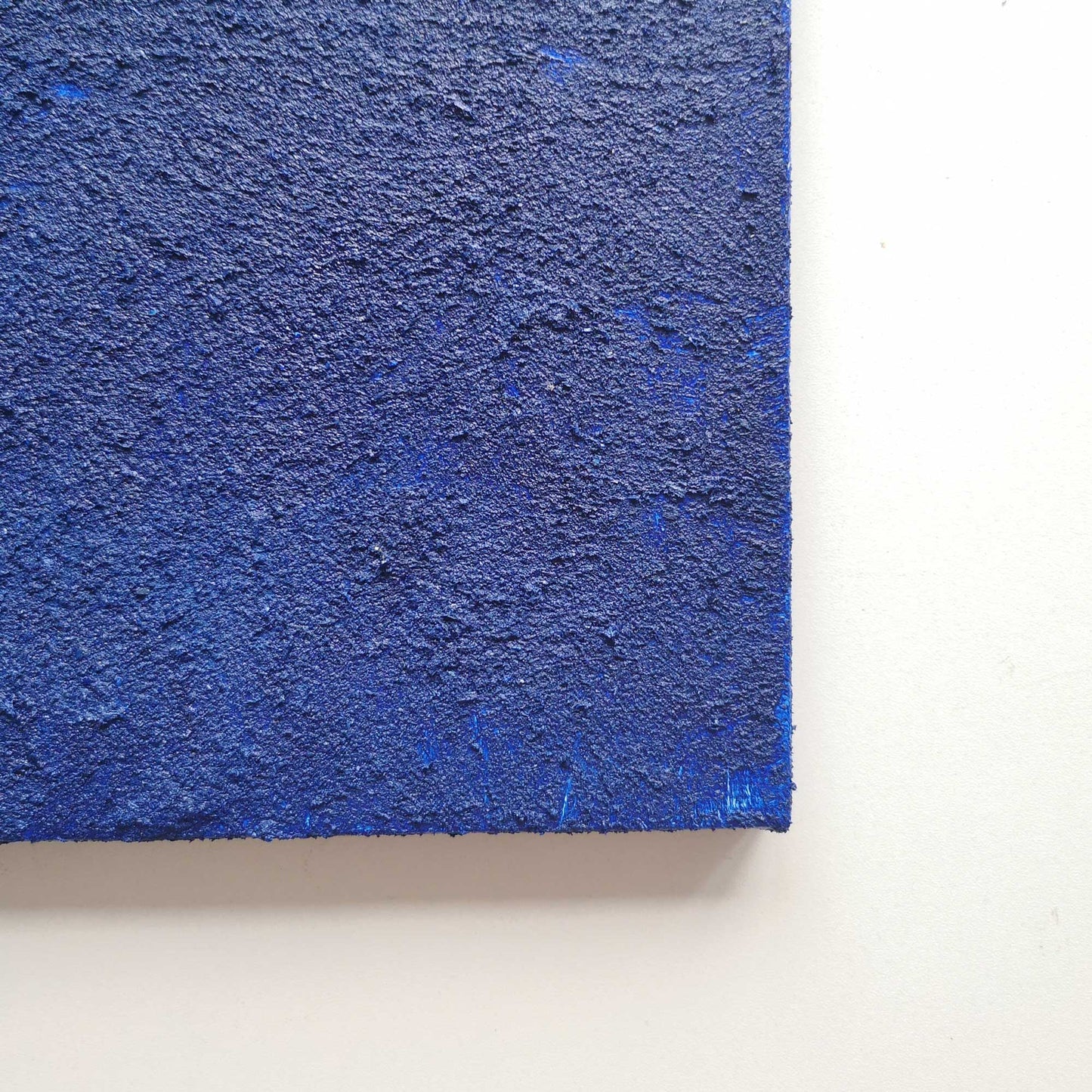 Elegant Blue and White Abstract Minimalist Oil Painting for Modern Decor