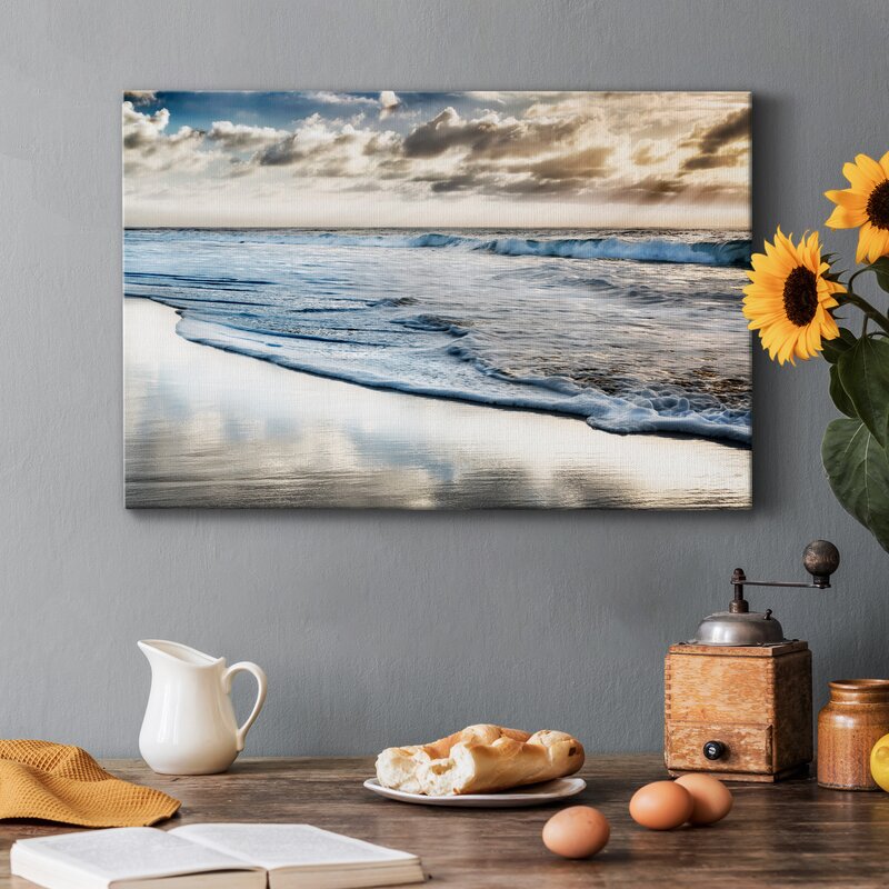 Tranquil Ocean Waves Under a Sunny Sky - Serene Coastal Oil Painting
