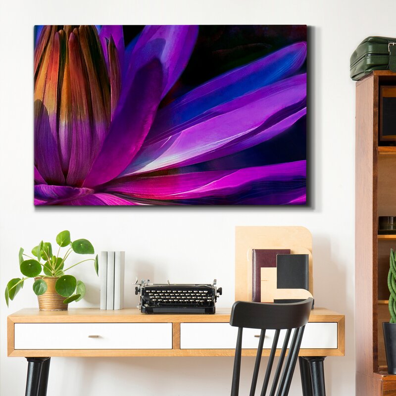 Vibrant Floral Elegance: Stunning Oil Painting of Colorful Petals