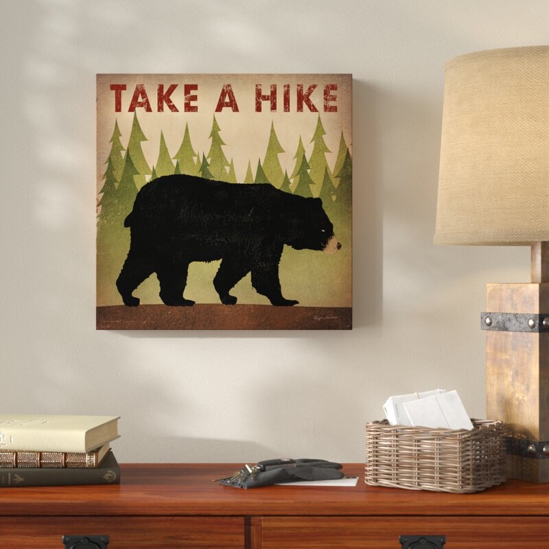 Nature-Inspired Black Bear Oil Painting for Outdoor Enthusiasts and Wildlife Lovers