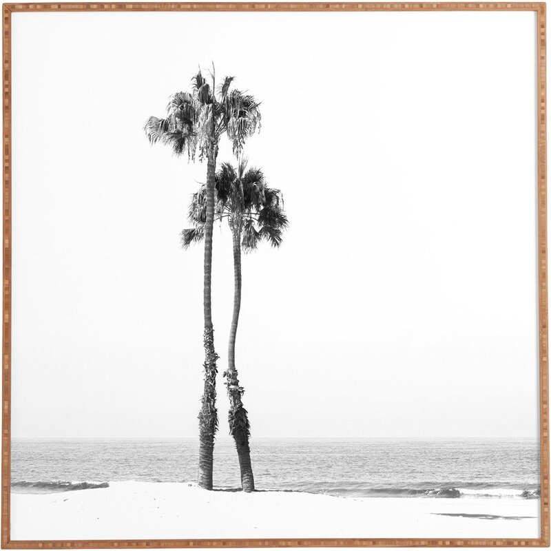 Elegant Black and White Palm Trees Art Print - Coastal Scenic Wall Décor