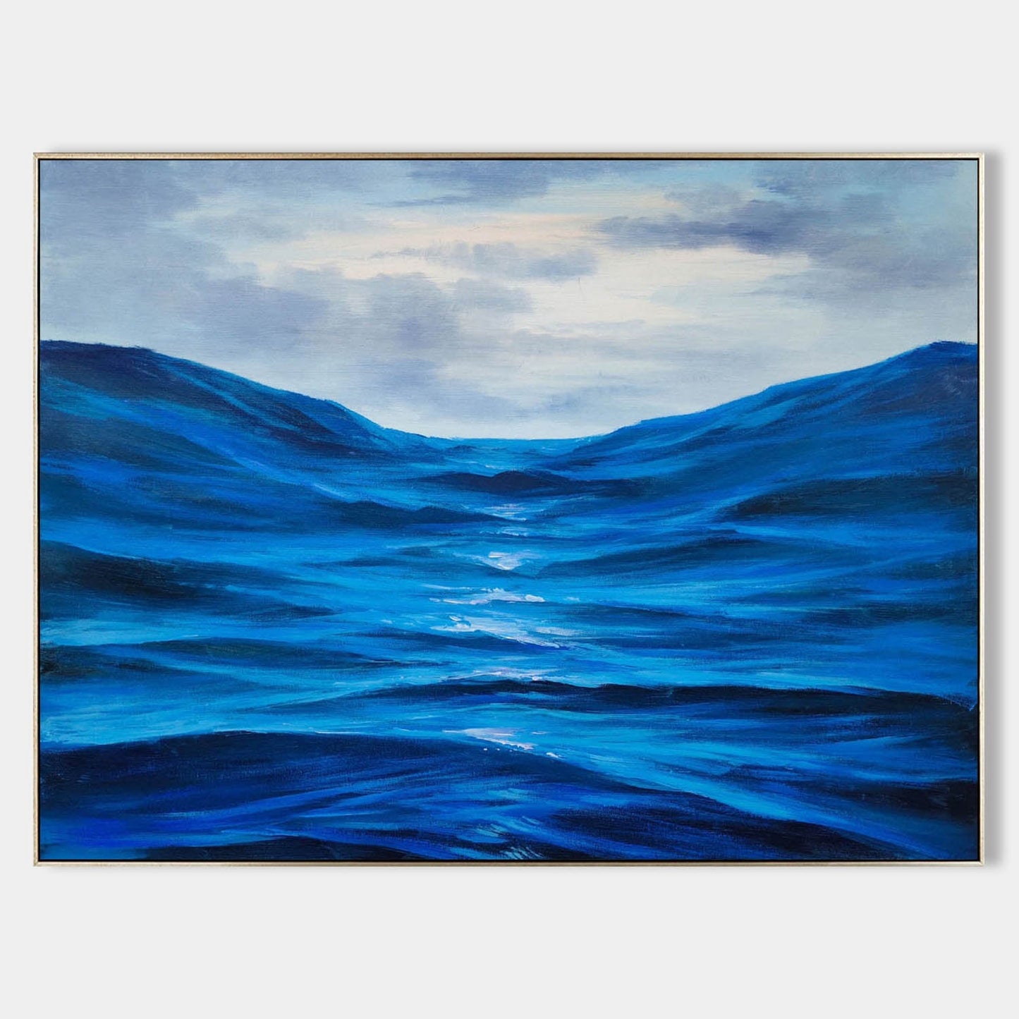 Tranquil Ocean Waves: Stunning Hyperrealism Oil Painting