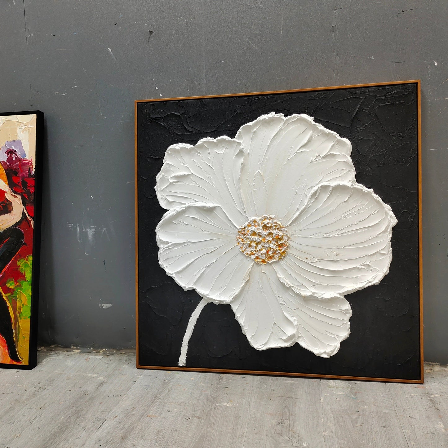 Elegant White Flower Abstract Oil Painting on Black Canvas for Modern Decor