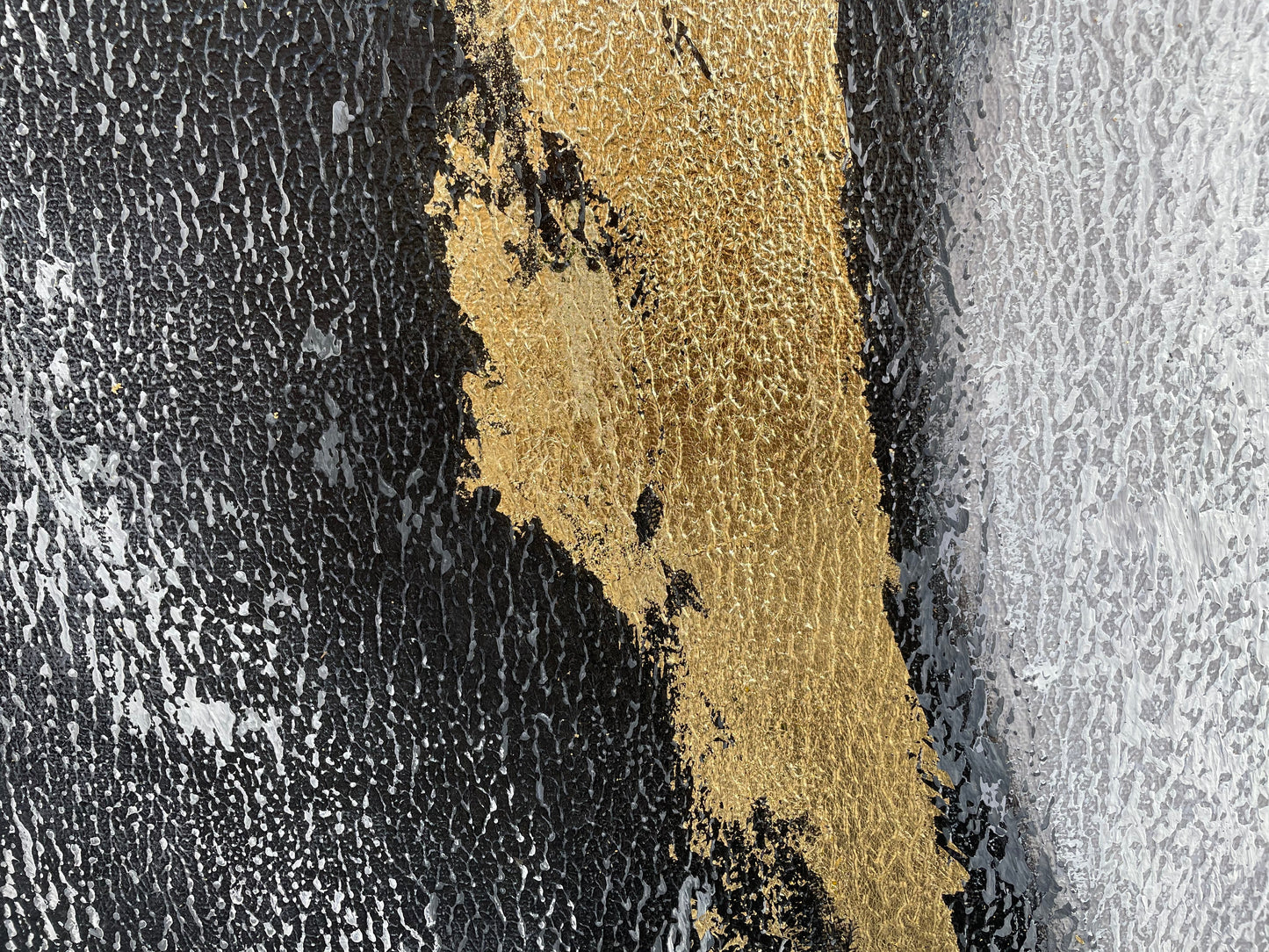 Abstract Black and Gold Zebra-Inspired Oil Painting for Modern Home Decor