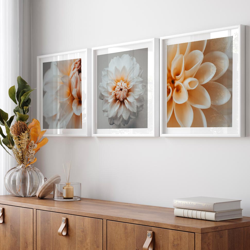 Elegant Peach Dahlia Flower Oil Painting for Home Decor and Art Lovers
