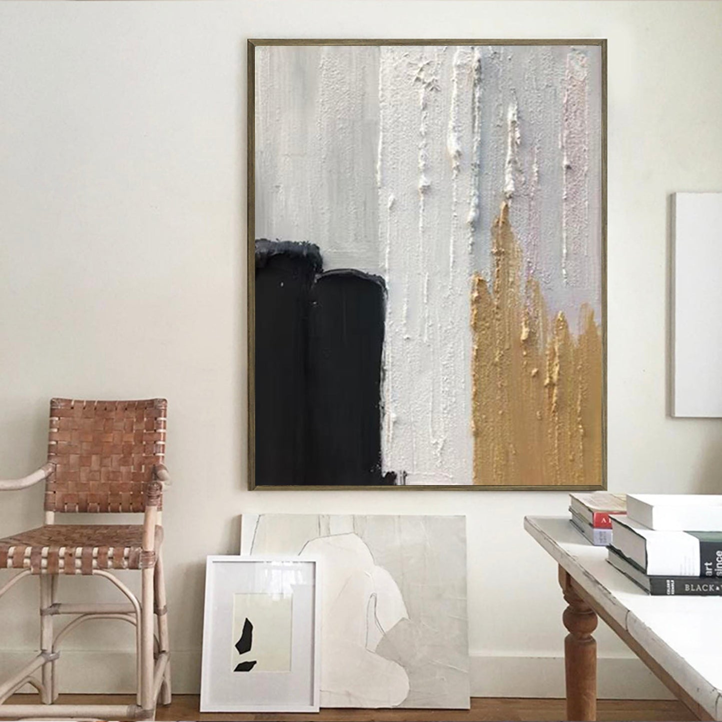 Chic Modern Abstract Oil Painting with Elegant Textures and Bold Color Contrast