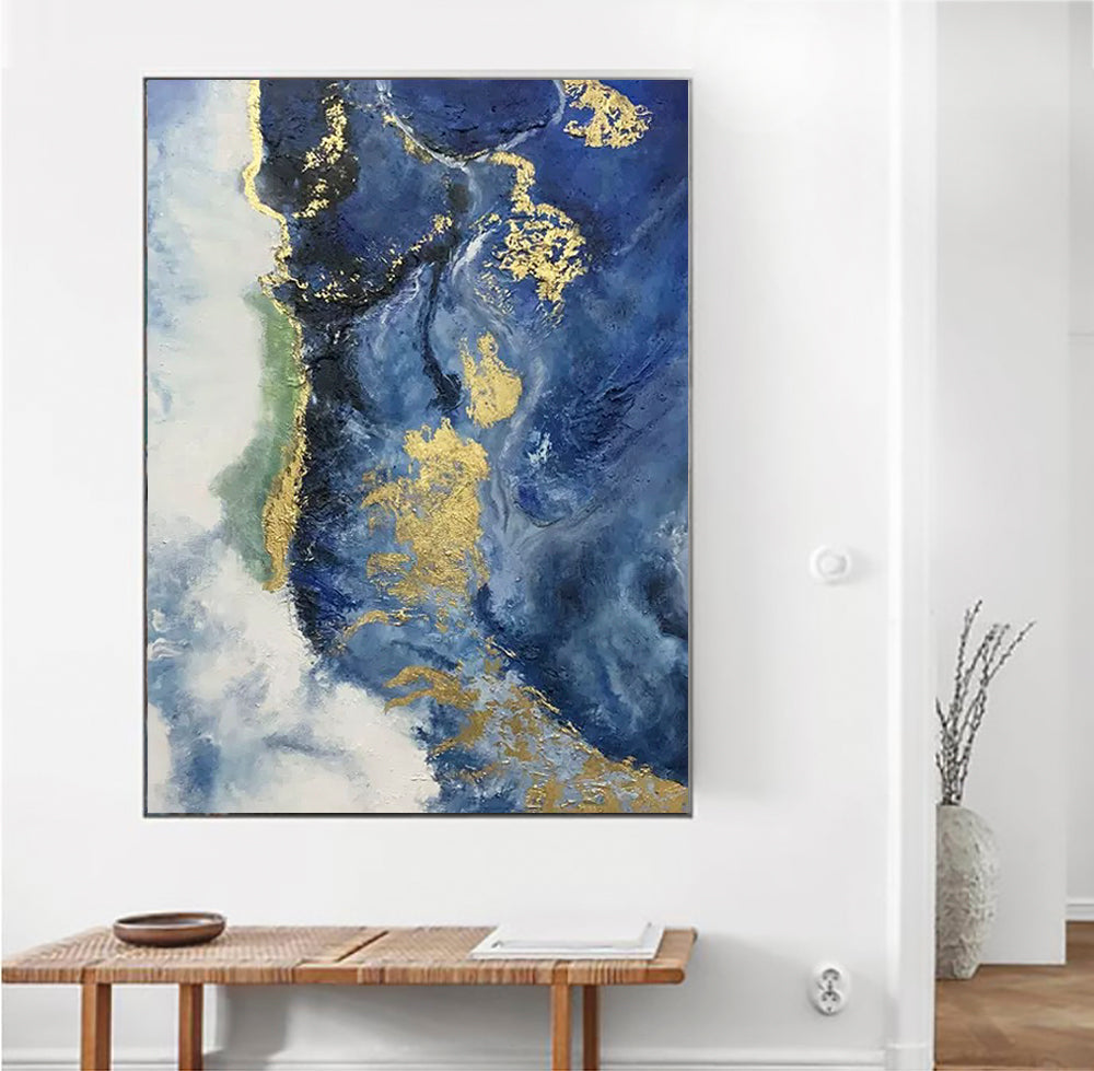 Elegant Blue Waves: Abstract Oil Painting of Serene Ocean Scenery
