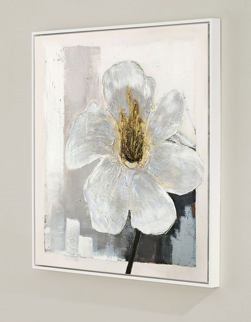 Elegant White Flower Oil Painting for Home Decor and Art Lovers