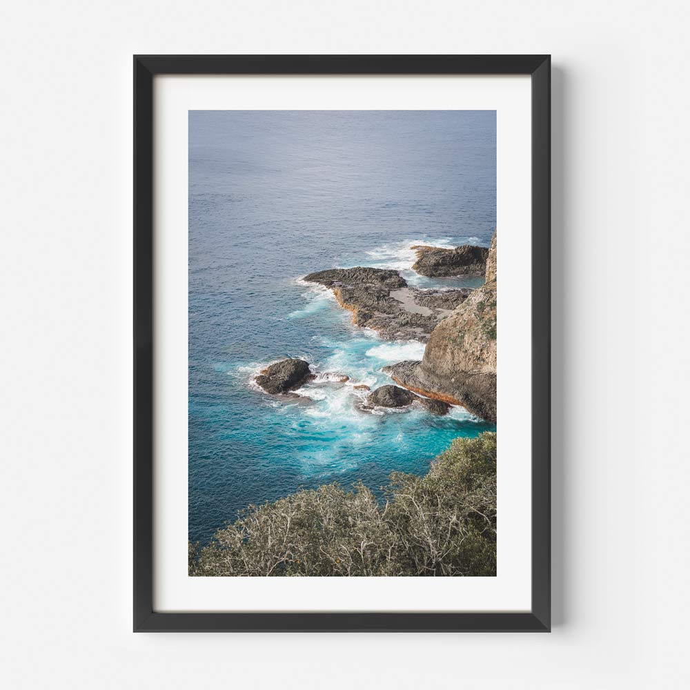 Coastal Serenity: Tranquil Ocean Waves and Rocky Shoreline Oil Painting