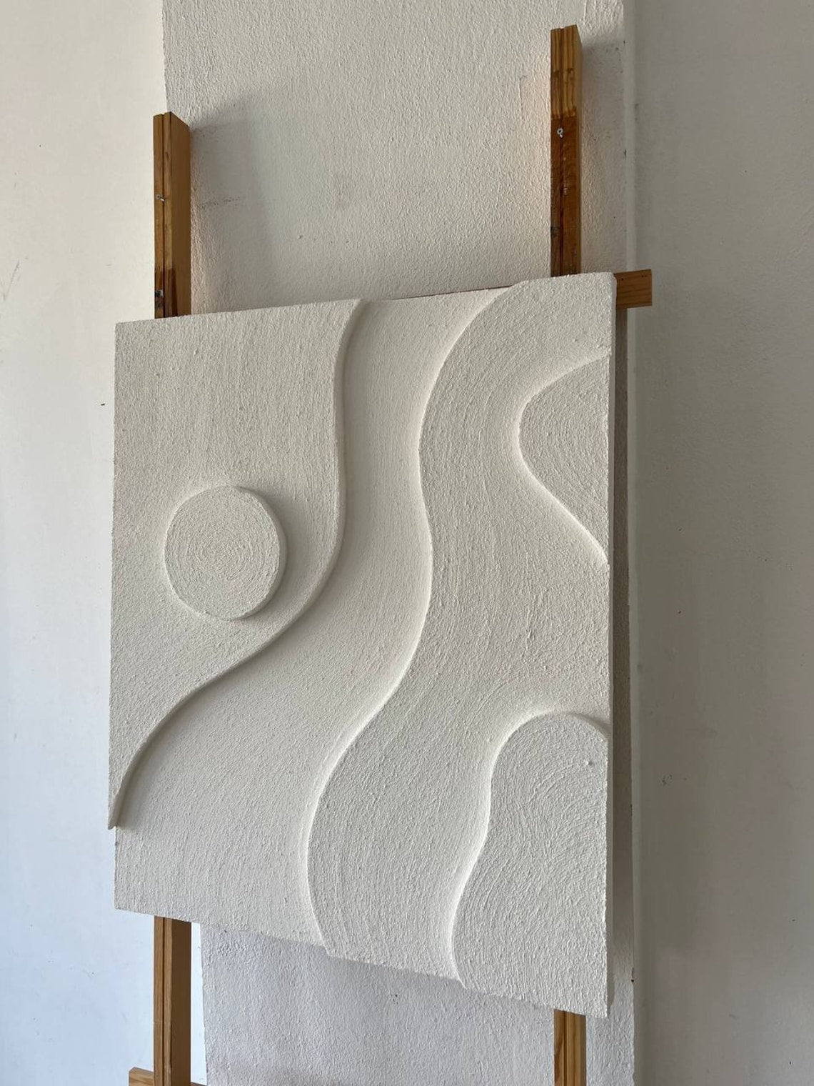 Abstract Serenity Oil Painting with Flowing Textures and Calm Tones