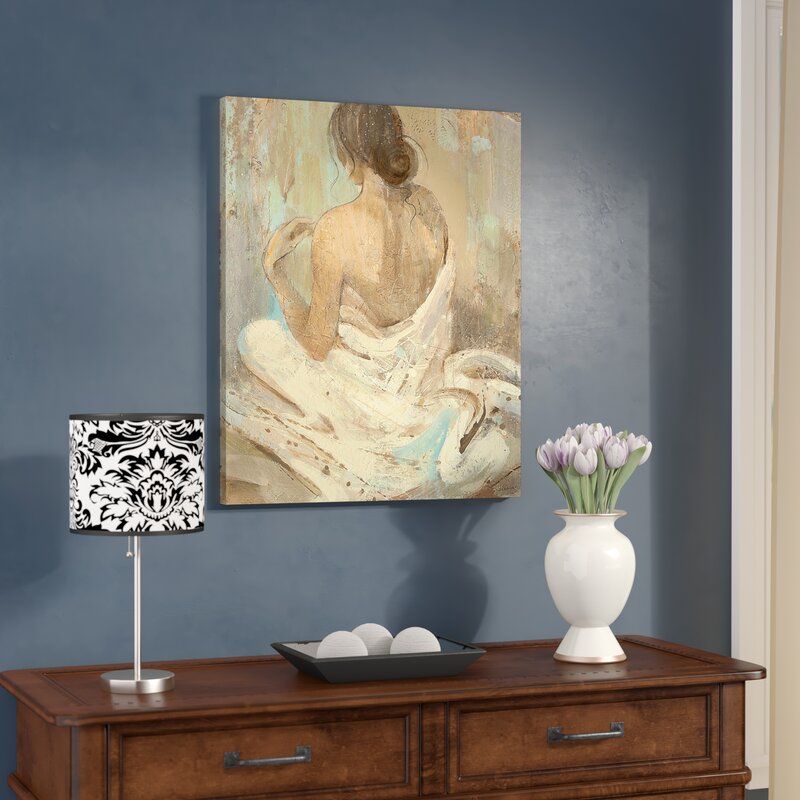Elegant Abstract Figure Art for Modern Interiors