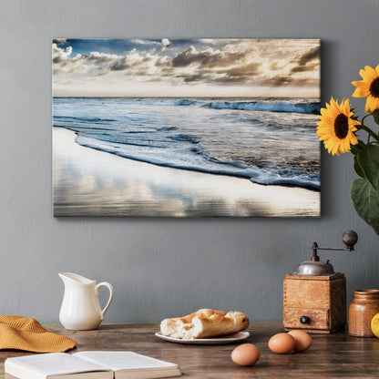 Tranquil Ocean Waves Under a Sunny Sky - Serene Coastal Oil Painting