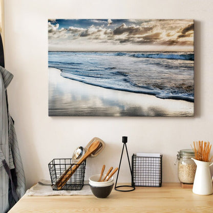 Tranquil Ocean Waves Under a Sunny Sky - Serene Coastal Oil Painting