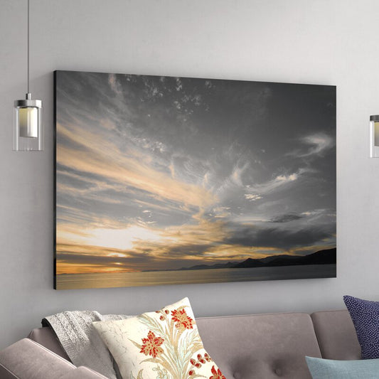 Serene Sunset Sky Over Tranquil Waters - Stunning Oil Painting for Home Decor