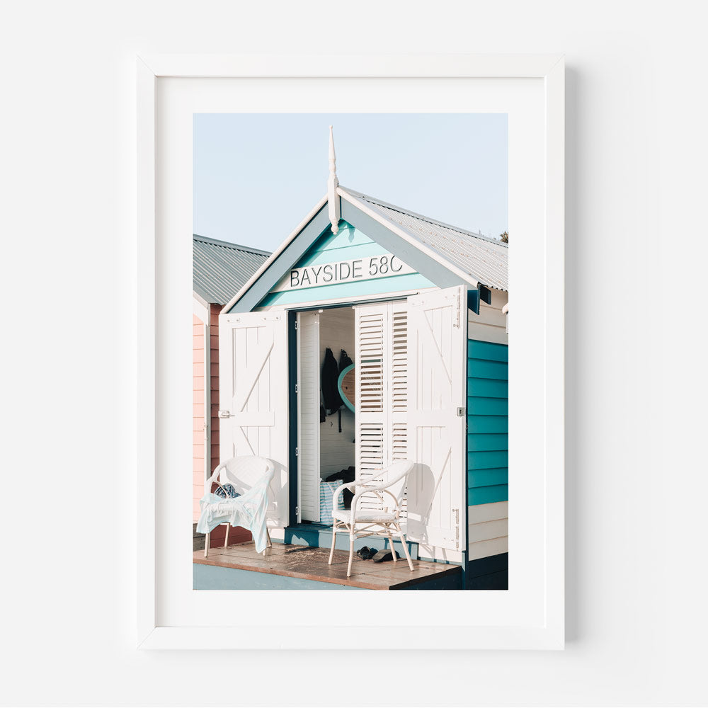 Charming Bayside Beach House Oil Painting with Tranquil Seaside Vibes