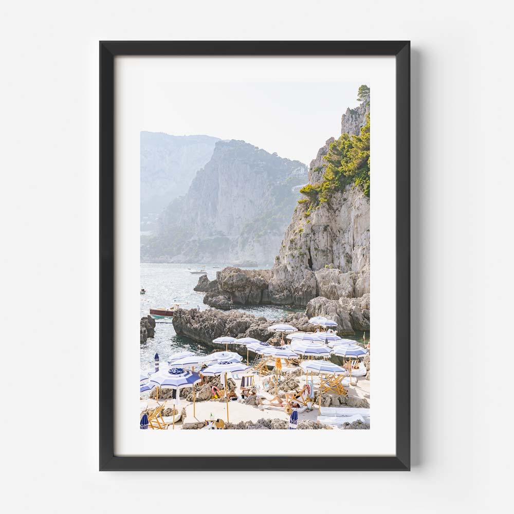 Scenic Capri Coastline Oil Painting - Coastal Serenity with Umbrellas and Rocky Shores