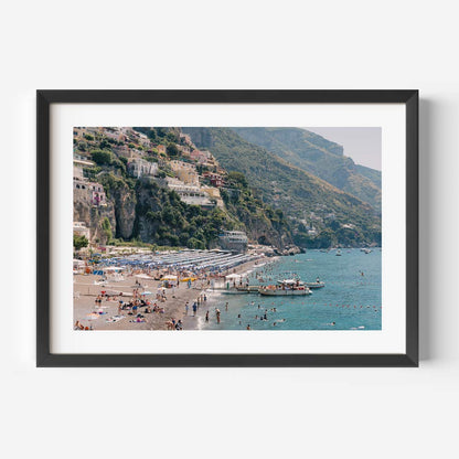 Coastal Getaway: Serene Oil Painting of a Beautiful Beach Scene