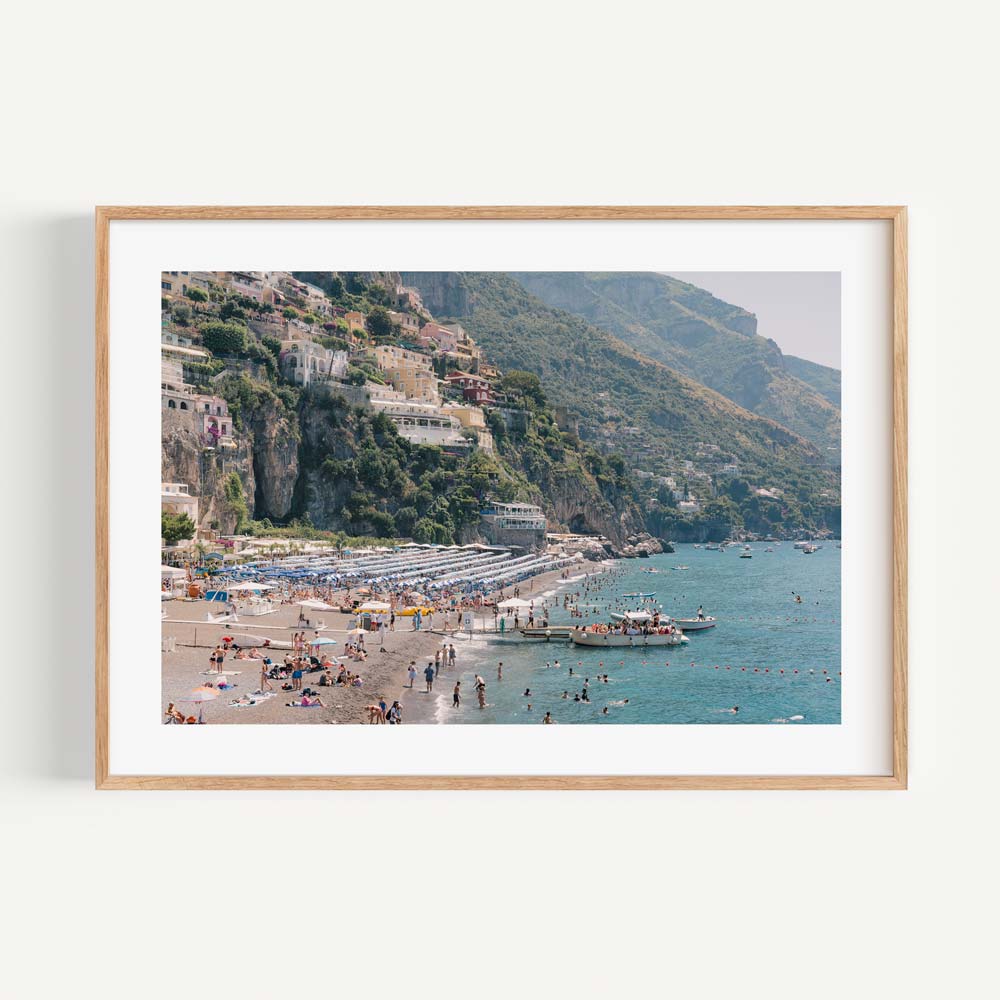 Coastal Getaway: Serene Oil Painting of a Beautiful Beach Scene