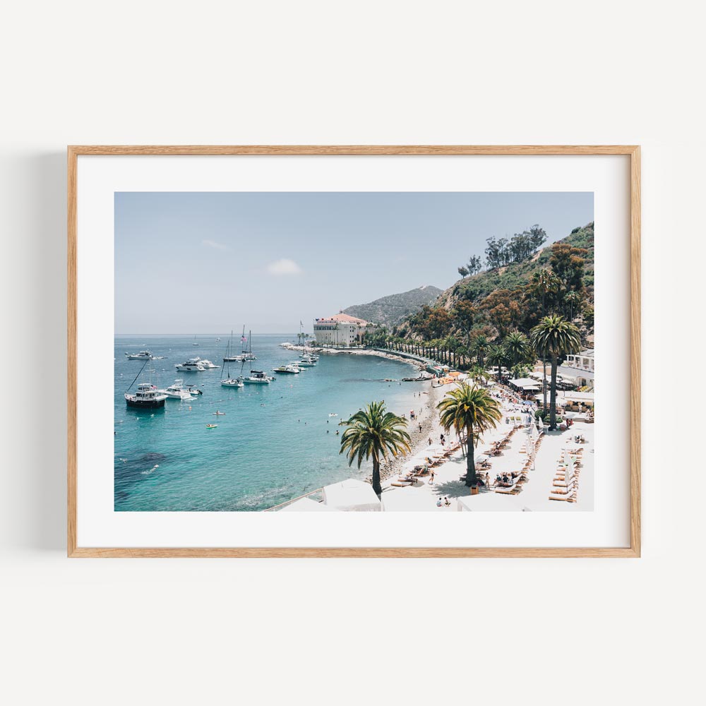 Tranquil Coastal Escape: Serene Beachfront Oil Painting