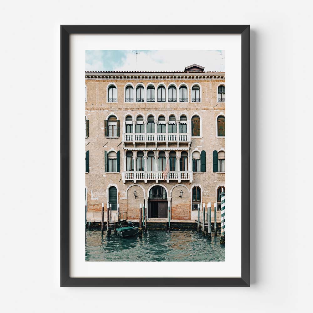 Tranquil Venetian Scene with Elegant Architecture and Serene Waters