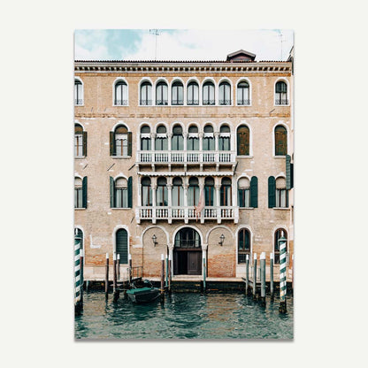 Tranquil Venetian Scene with Elegant Architecture and Serene Waters