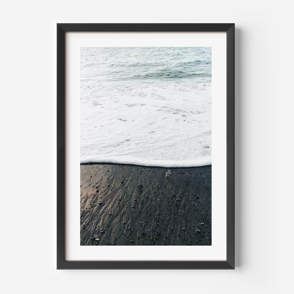 Tranquil Shoreline Scene: Serene Oil Painting of Waves and Dark Sand