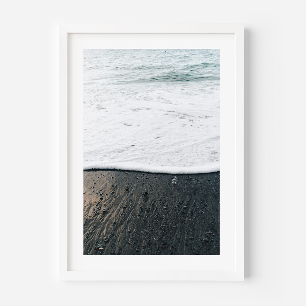 Tranquil Shoreline Scene: Serene Oil Painting of Waves and Dark Sand