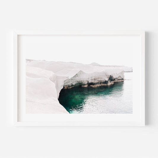 Tranquil Ocean View Oil Painting for Serene Home Decor