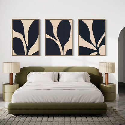Elegant Noir Floral Triptych Oil Painting for Modern Decor