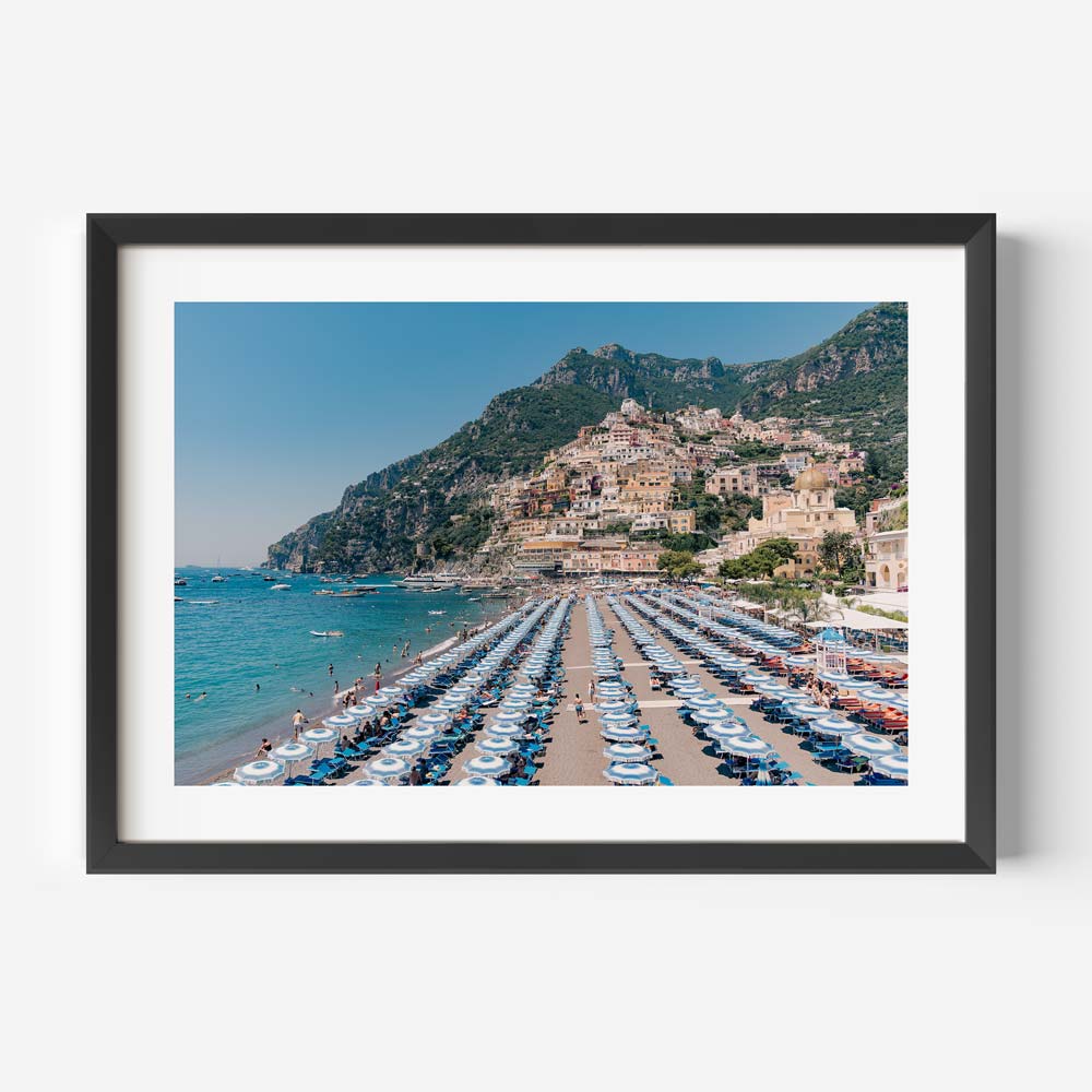 Serene Positano Beachscape Oil Painting – Mediterranean Dream