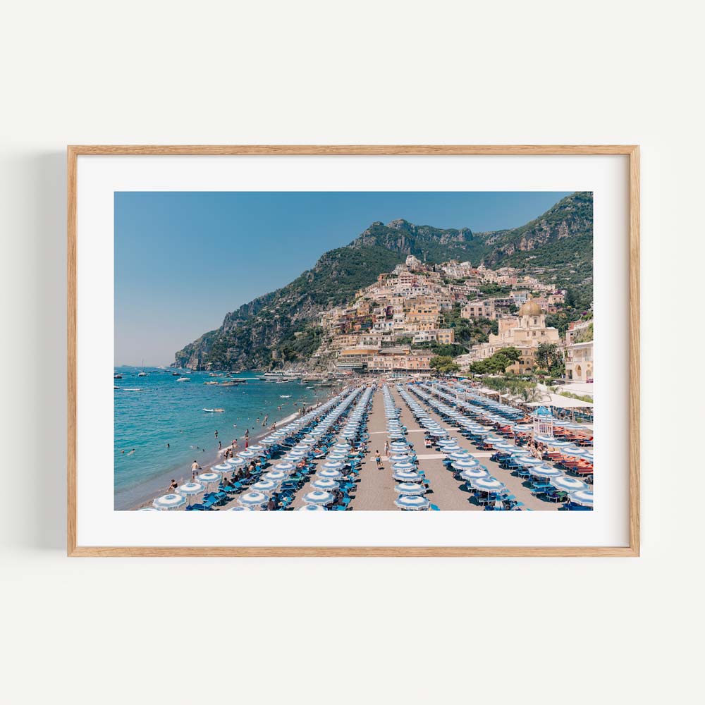 Serene Positano Beachscape Oil Painting – Mediterranean Dream