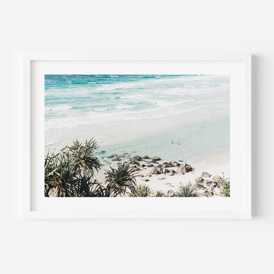 Tranquil Ocean Scene: Beach Bathers at Rainbow Bay Oil Painting Decor