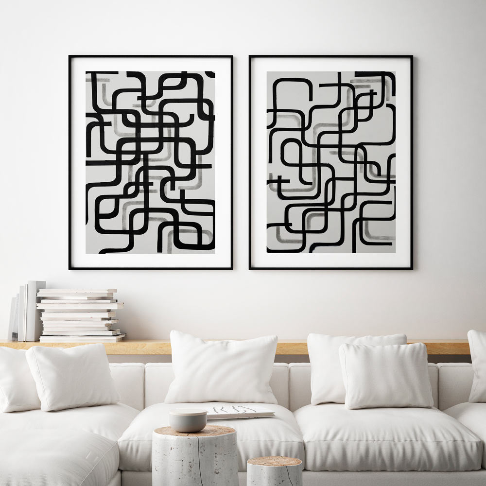 Abstract Black and White Oil Painting with Dynamic Line Patterns