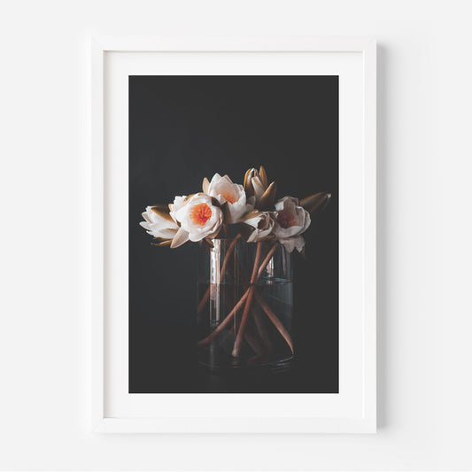 Elegant Water Lily Bouquet in Glass Vase - Stunning Oil Painting for Home Decor