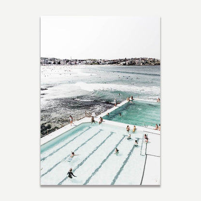 Serene Coastal Escape: Embrace the Beauty of Iceberg Bathers