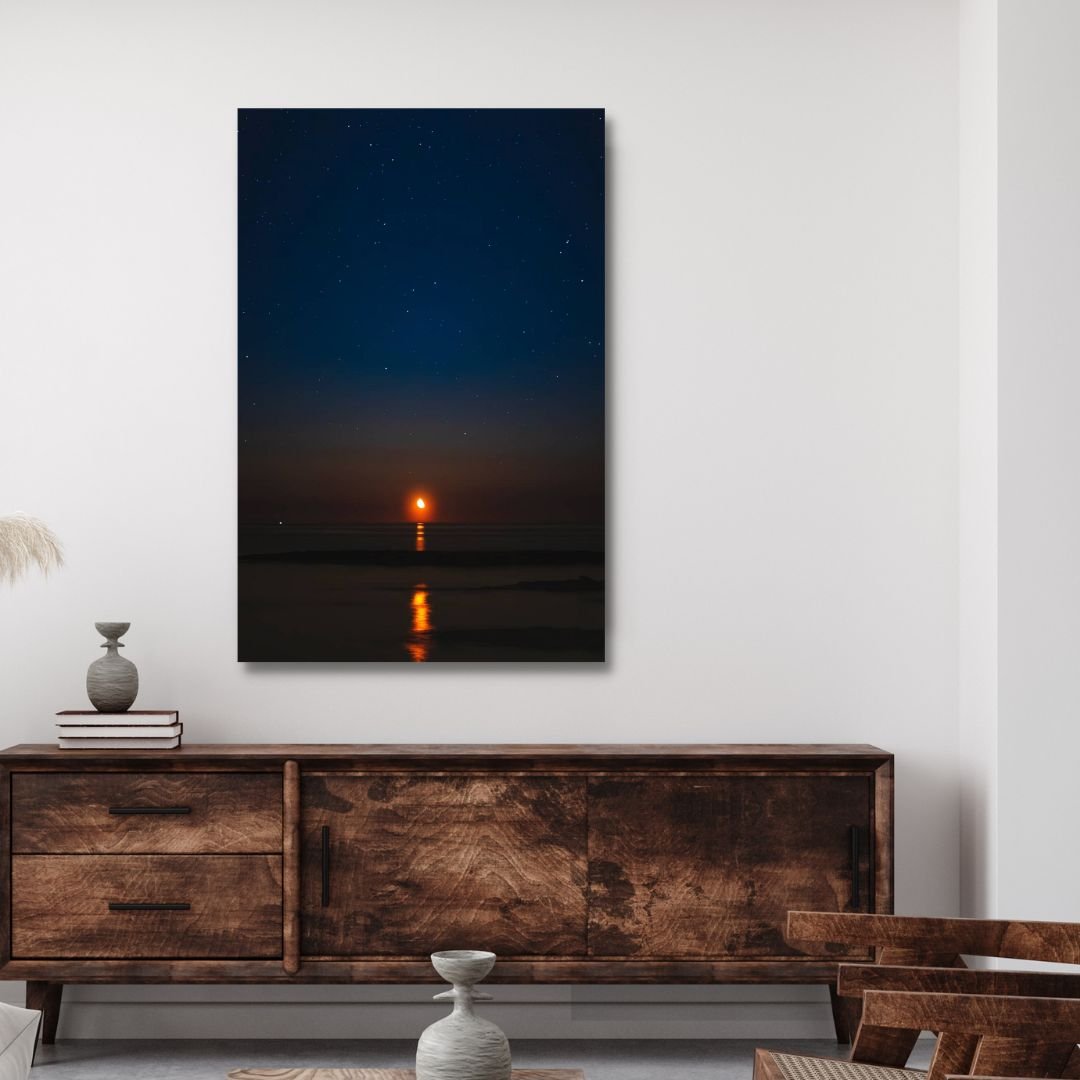 Serene Moonrise Over Ocean - Captivating Oil Painting for Home Decor